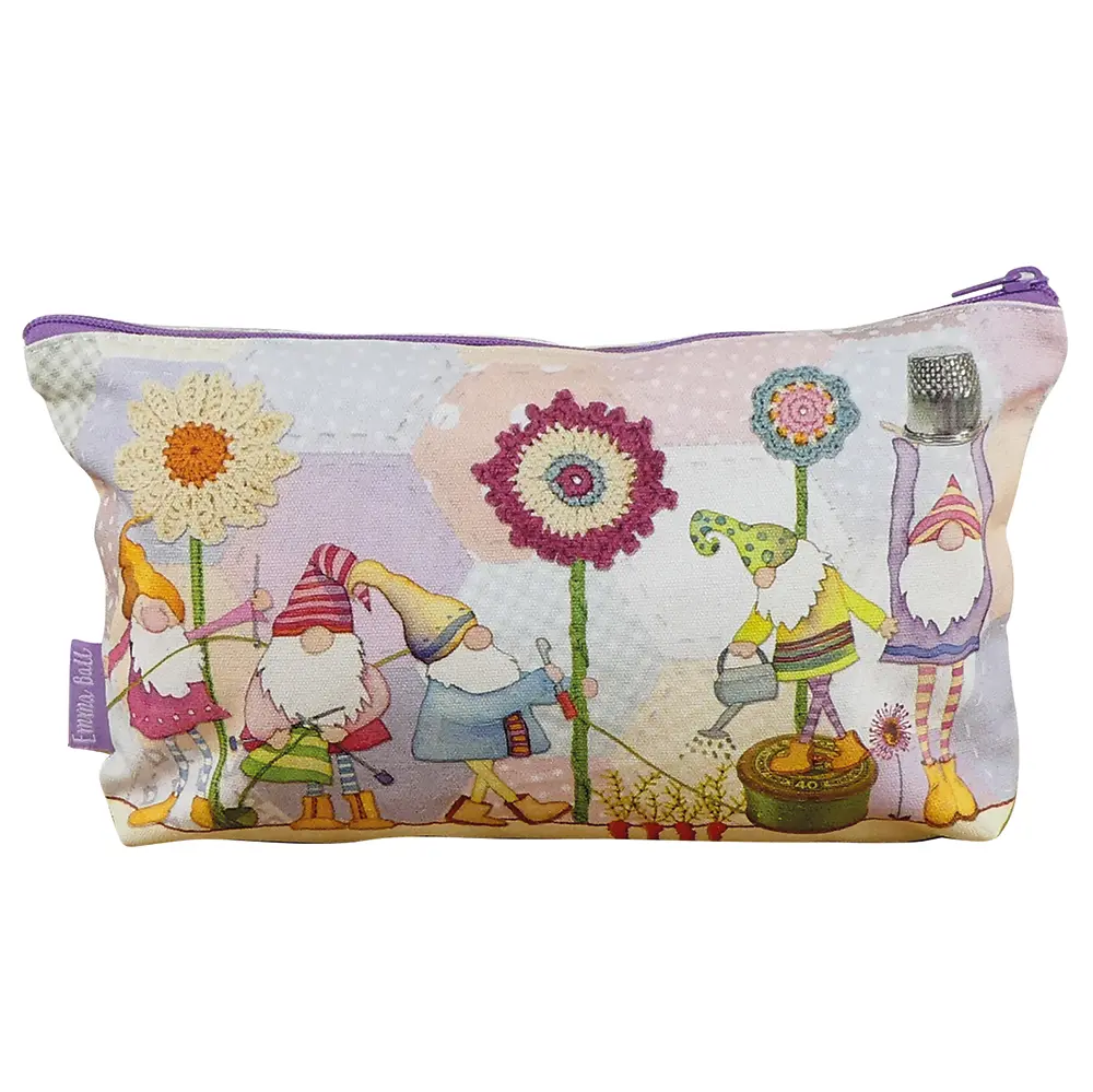 Crafting-Gnomes-Zipped-Pouch_ZP12