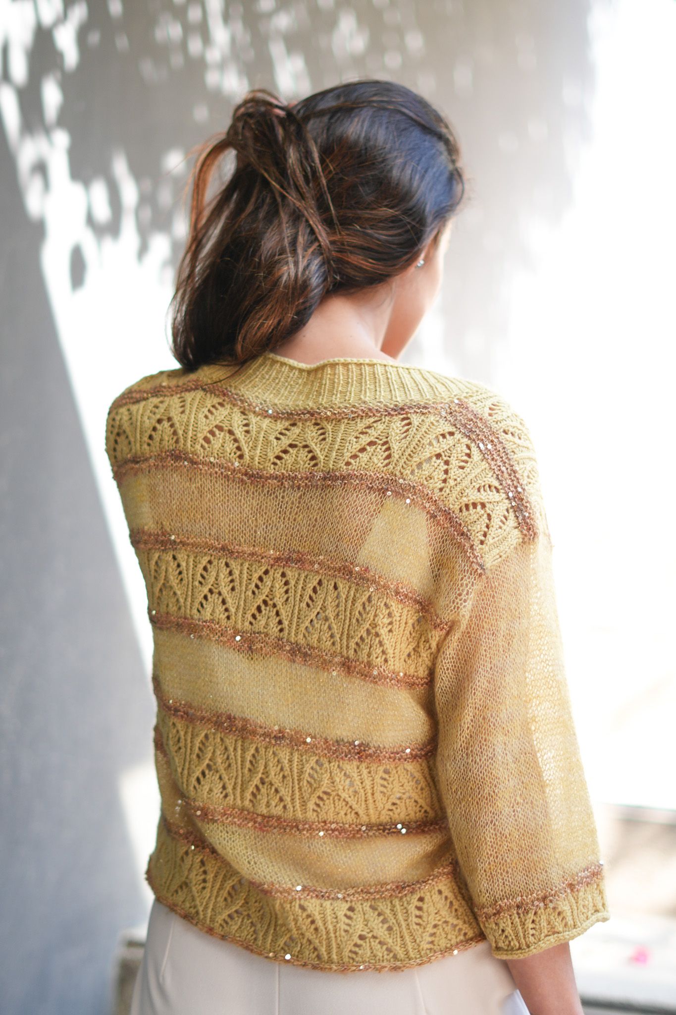 Kit "Moulin Rouge Cardigan" Pope Vergara - Merino Land (con brilli brilli) - Imagen 2