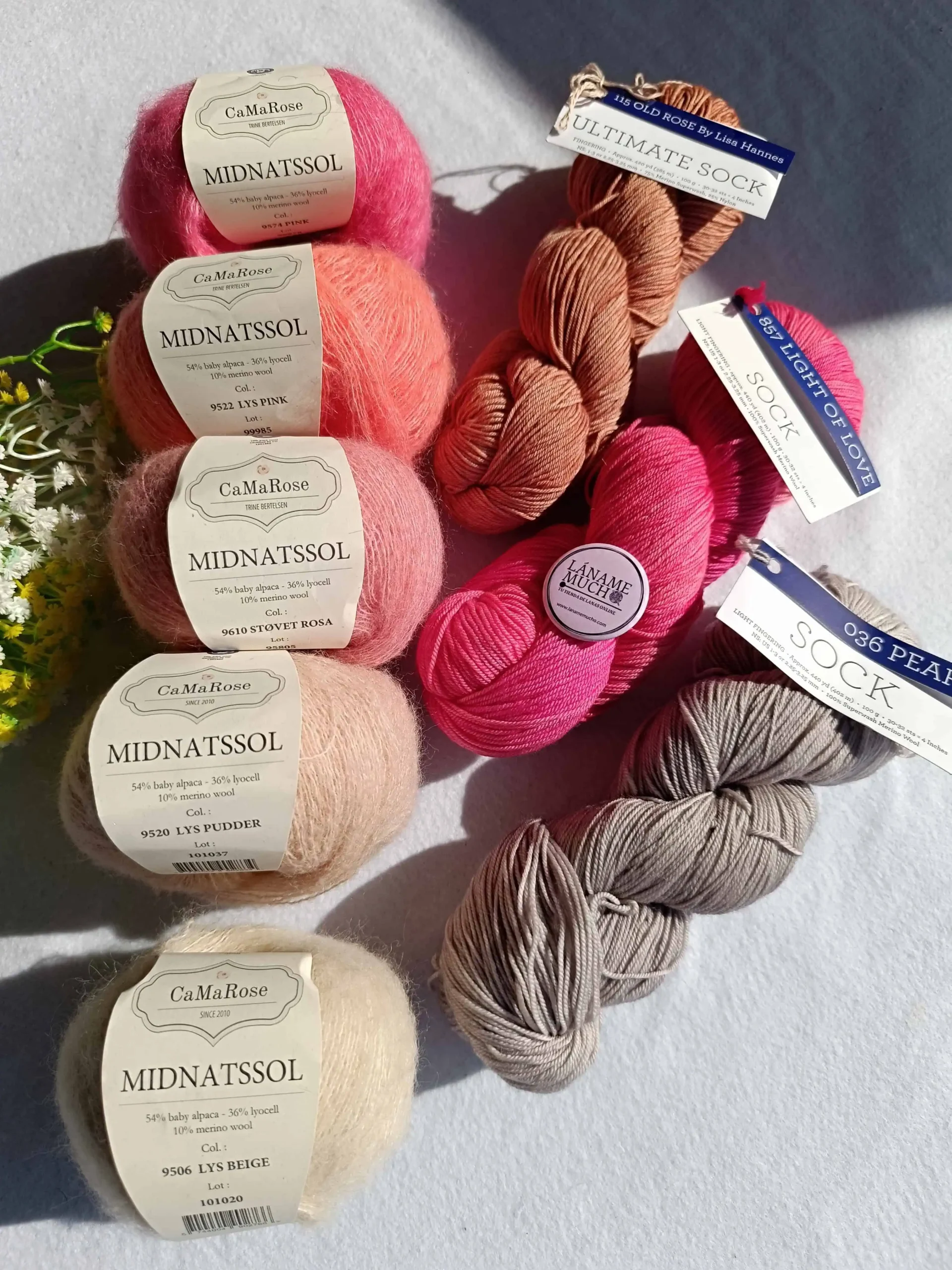 Kit Chal "Glow Along 2026" Stephen West (Sock de Malabrigo + Midnatssol) - Imagen 8